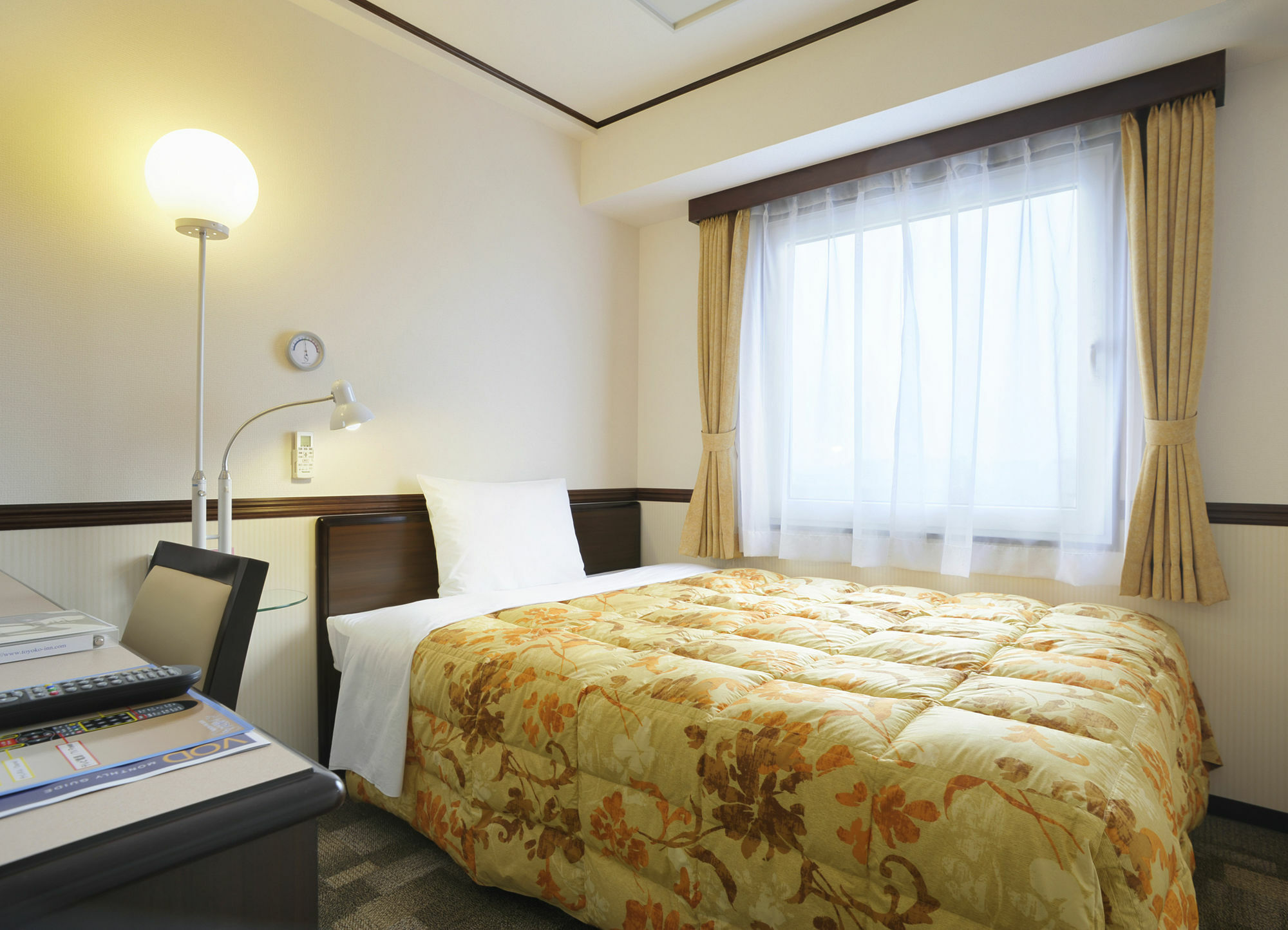 Toyoko Inn Osaka Taniyon Kosaten Buitenkant foto